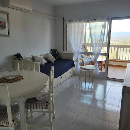 Jardins III B 2 - Piso Con Vista Al Mar Y Piscina Leilighet Roses Eksteriør bilde