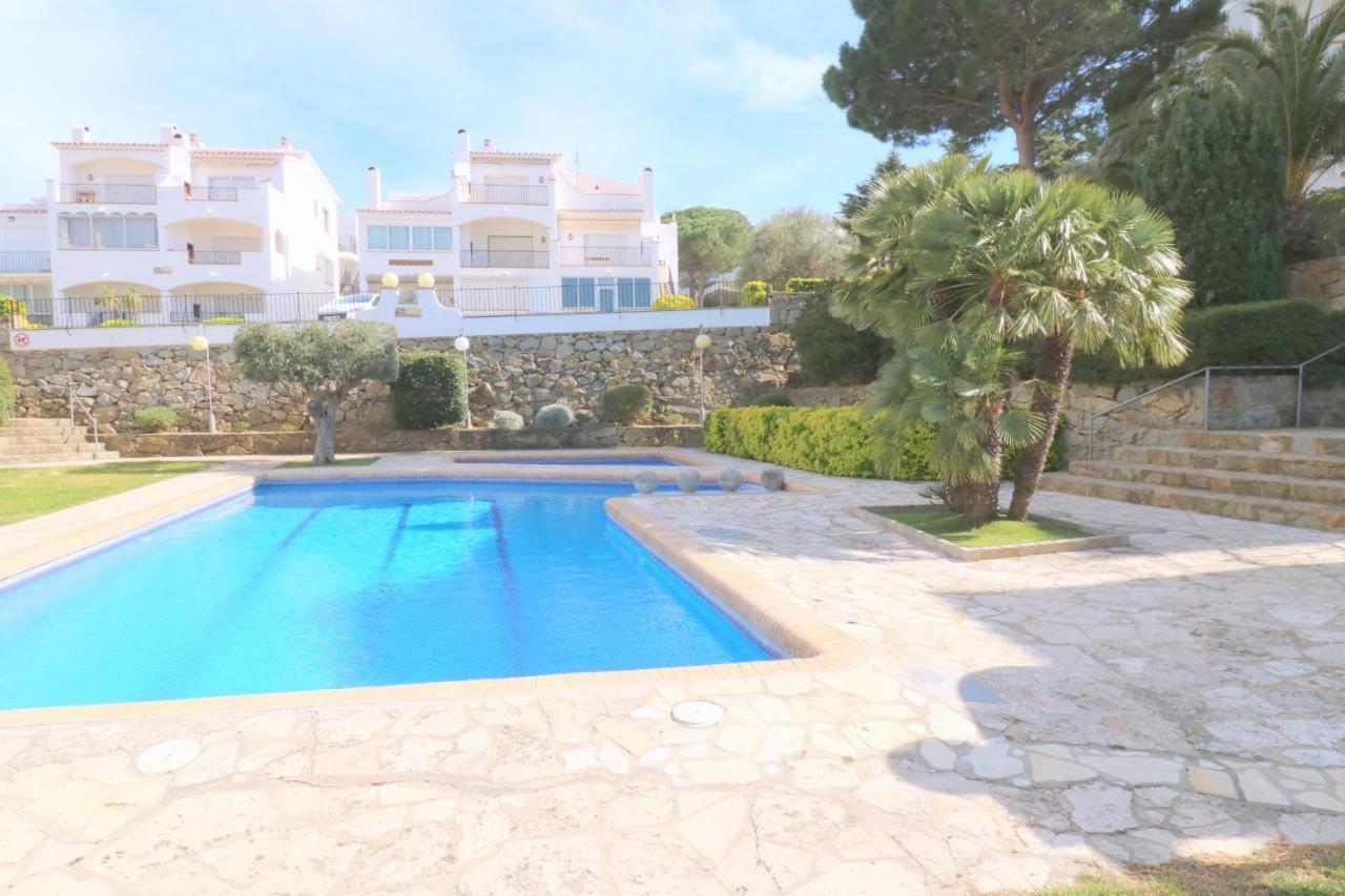 Jardins III B 2 - Piso Con Vista Al Mar Y Piscina Leilighet Roses Eksteriør bilde