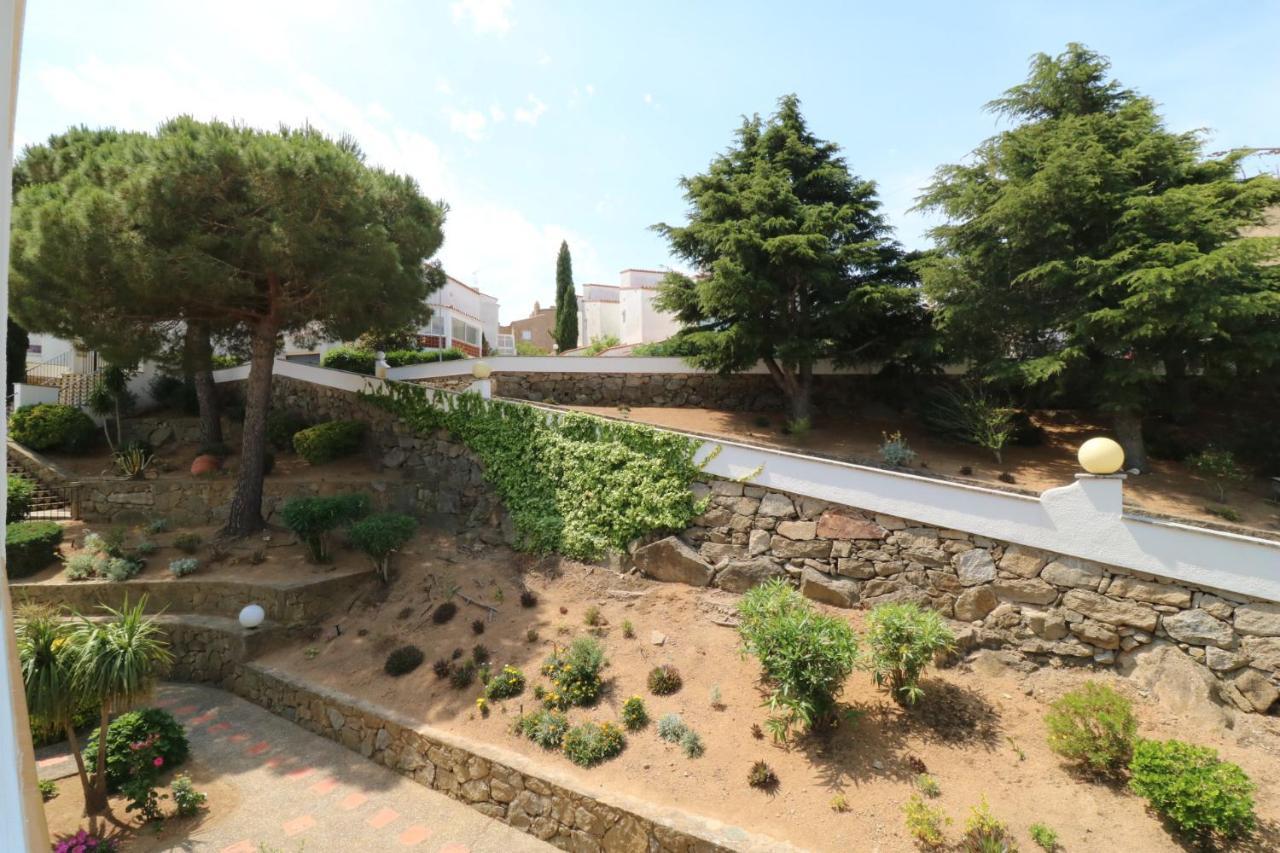 Jardins III B 2 - Piso Con Vista Al Mar Y Piscina Leilighet Roses Eksteriør bilde