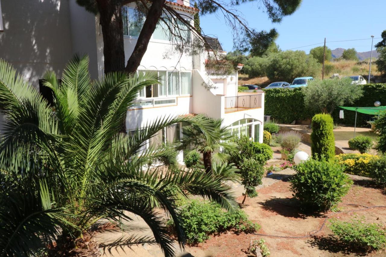 Jardins III B 2 - Piso Con Vista Al Mar Y Piscina Leilighet Roses Eksteriør bilde